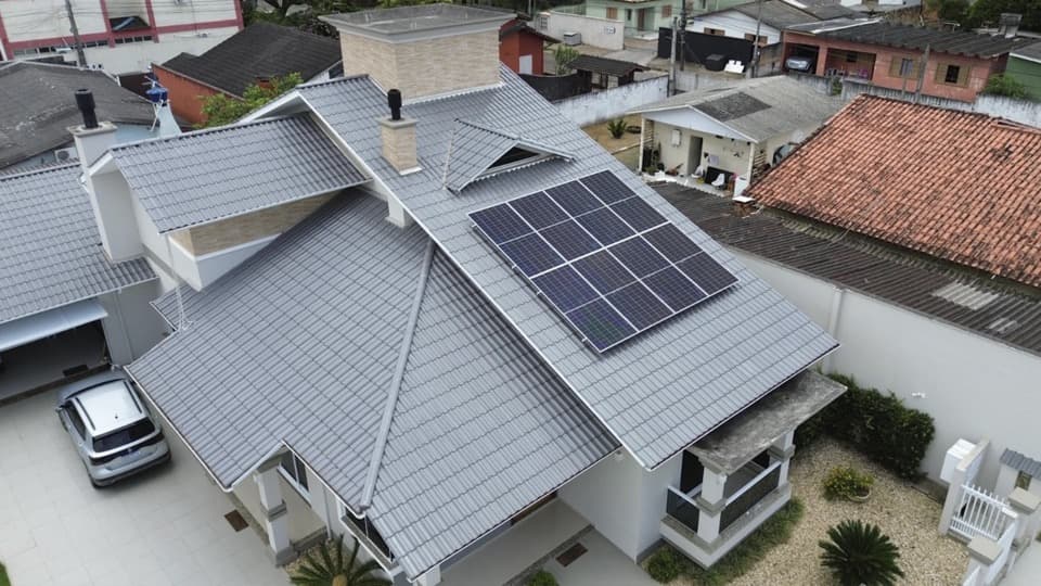 Energia solar residencial em Tubarão-SC: 8 placas solares